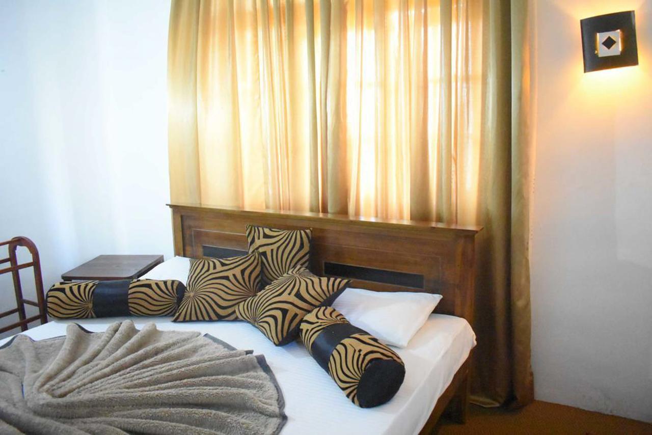 Hotel Grand Sun Inn Нувара Елия Екстериор снимка