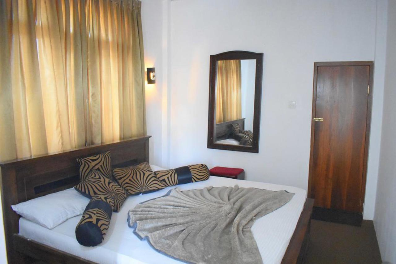 Hotel Grand Sun Inn Нувара Елия Екстериор снимка