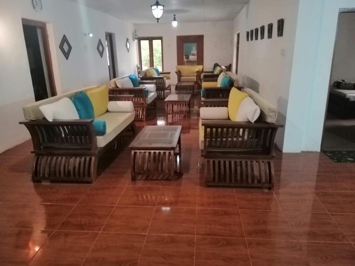 Hotel Grand Sun Inn Нувара Елия Екстериор снимка